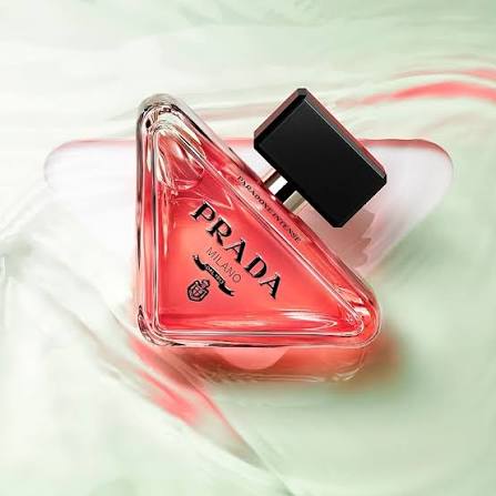 Milano Eau de Parfum: Floral Fruity Musk Fragrance for Women